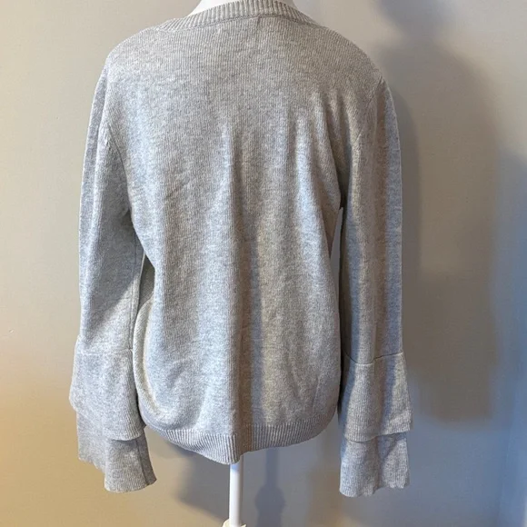 J. Crew Wool Cotton Blend Bell Sleeve Gray Pullover Sweater. Size Large - Picture 3 of 8